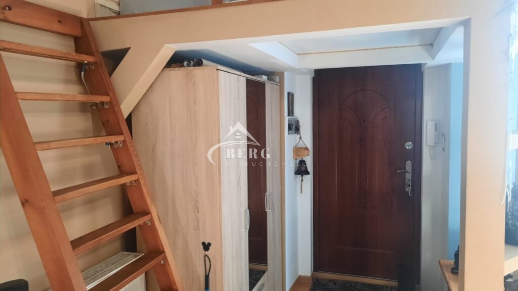Mieszkanie 76,96m2 w centrum Jeleniej Góry na parterze z garderobą