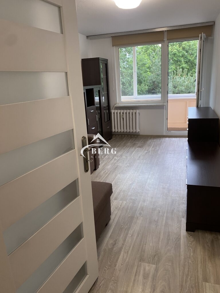Do sprzedania 3-pokojowe mieszkanie 53,70m2 z balkonem, Cieplice, II piętro